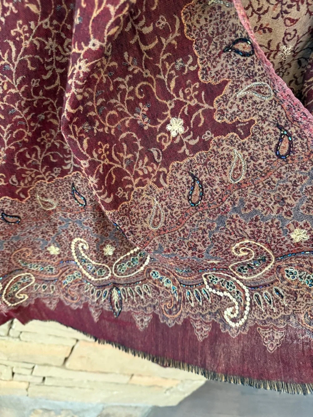 Milson & Louis elegant shawl
